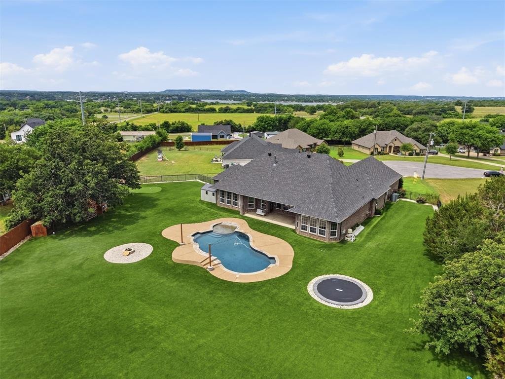 House in Granbury, Texas, United States 2 - 17940923