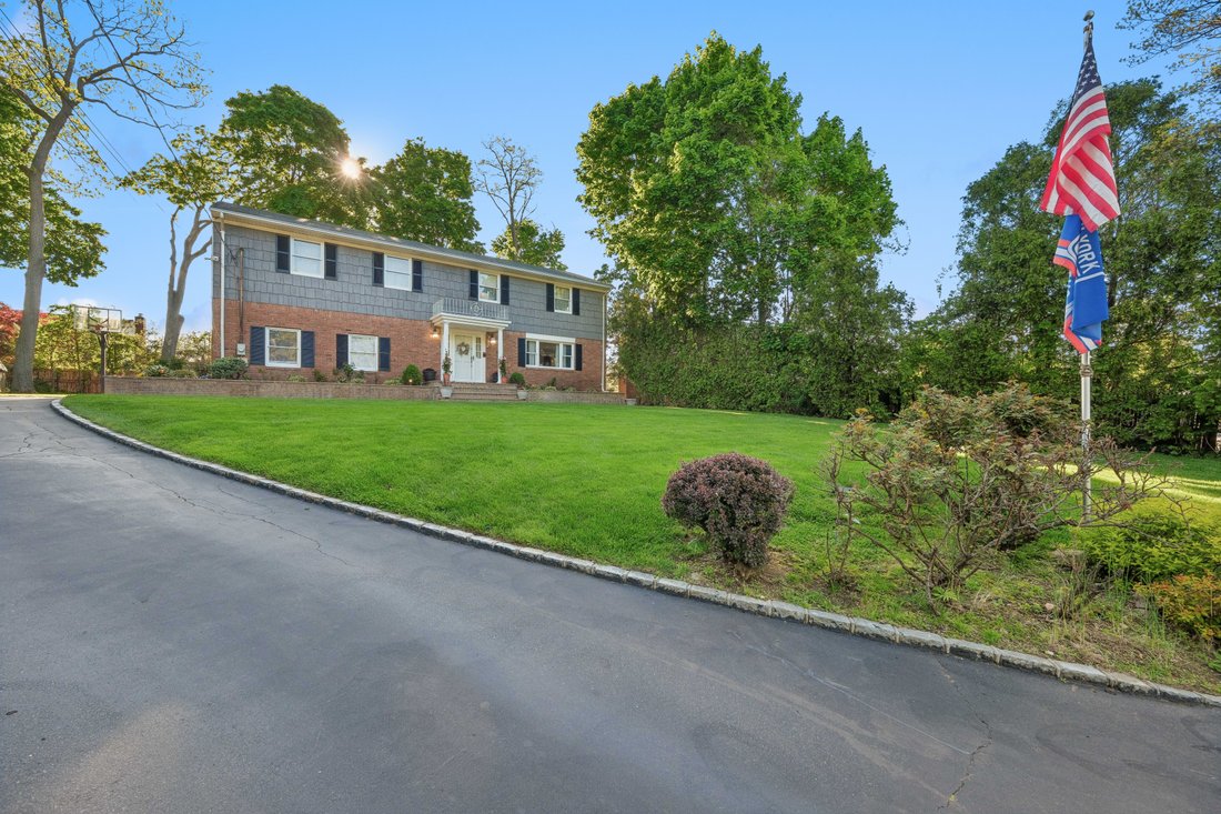 House in Glen Cove, New York, United States 3 - 17860628