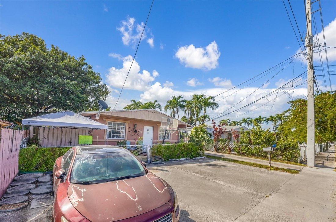 Miami, Florida, United States 1 - 17928192