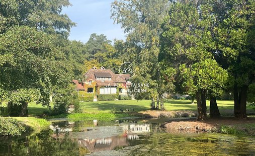 Maison à Saint-Léger-en-Yvelines, Île-de-France, France 1