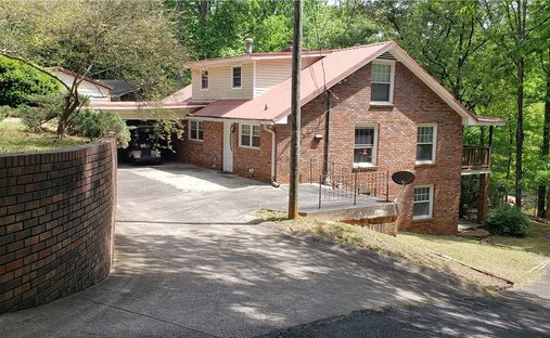 House in Gainesville, Georgia, United States 1