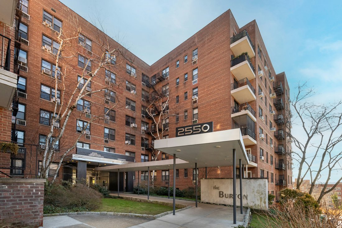 Co Op in New York, New York, United States 1 - 17431333