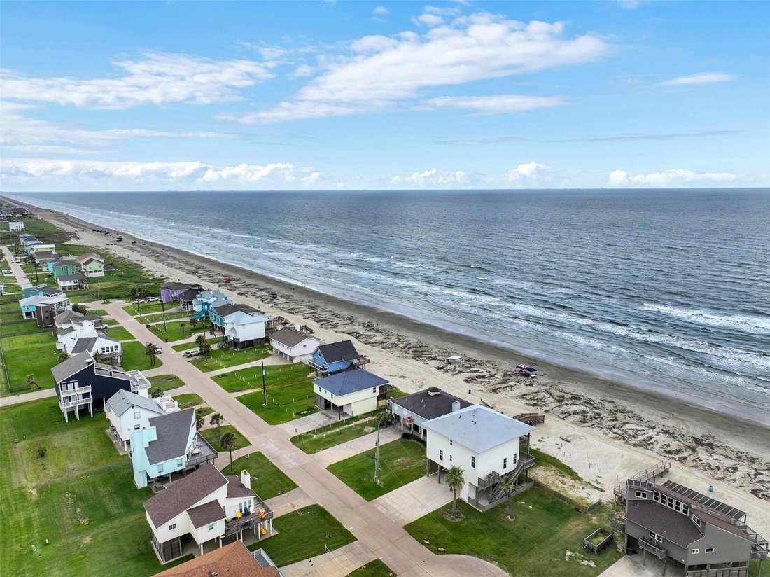 House in Galveston, Texas, United States 4 - 17934893