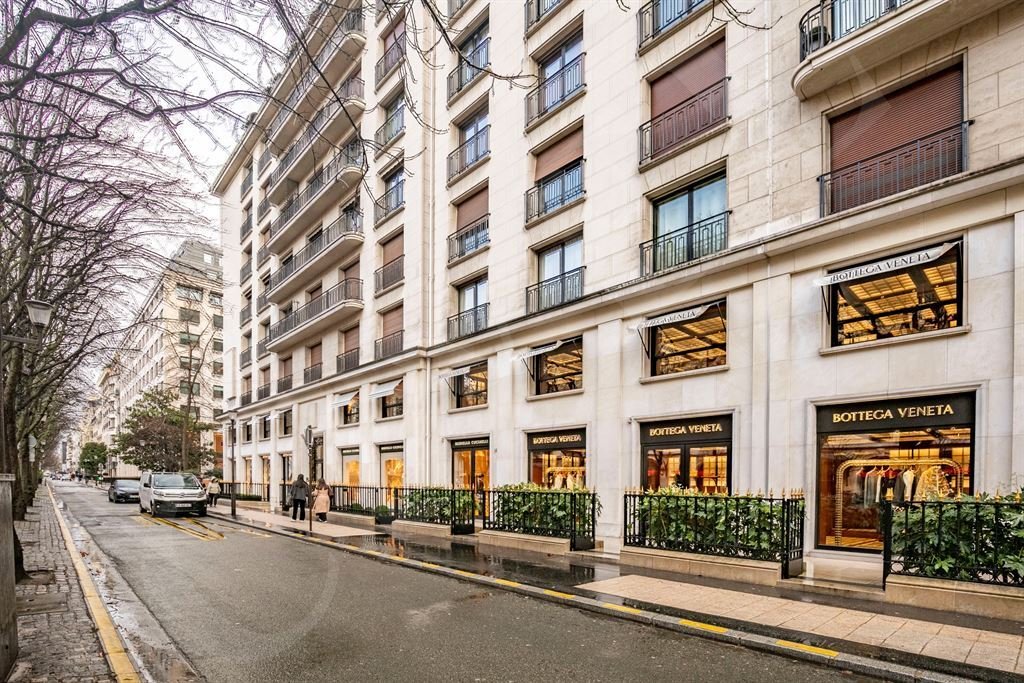 Apartment in Triangle d'Or, Paris 8e Arrondissement, Paris 1 - 17929422