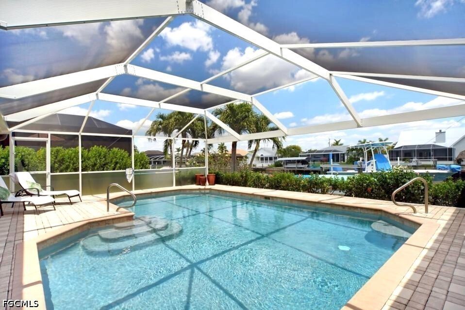 House in Cape Coral, Florida, United States 3 - 17932997