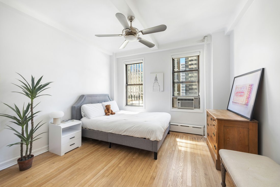 Co Op in New York, New York, United States 5 - 17933154