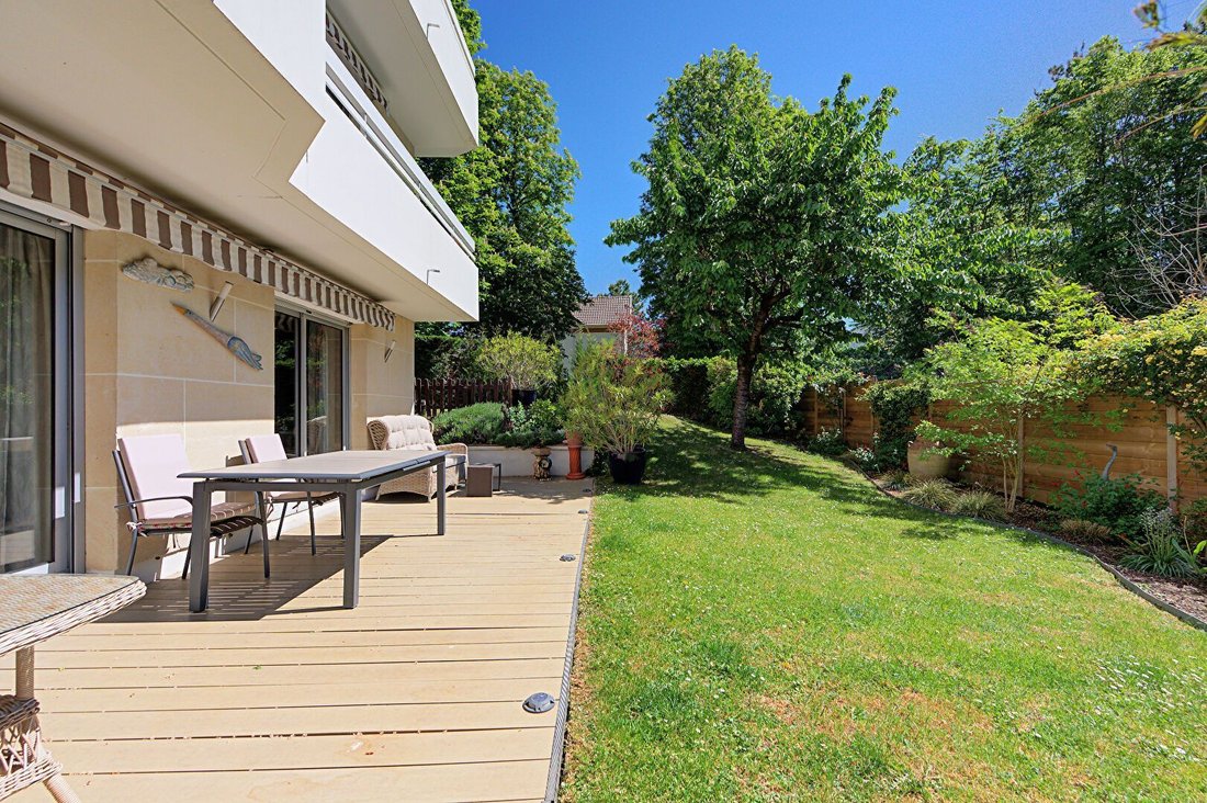 Apartment in Forêt, Saint-Germain-en-Laye, France 1 - 17891046