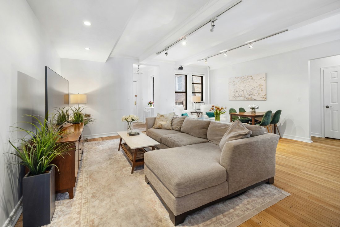 Co Op in New York, New York, United States 1 - 17933154