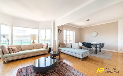 Apartment in Souvenir Français, La Garenne-Colombes, France 1