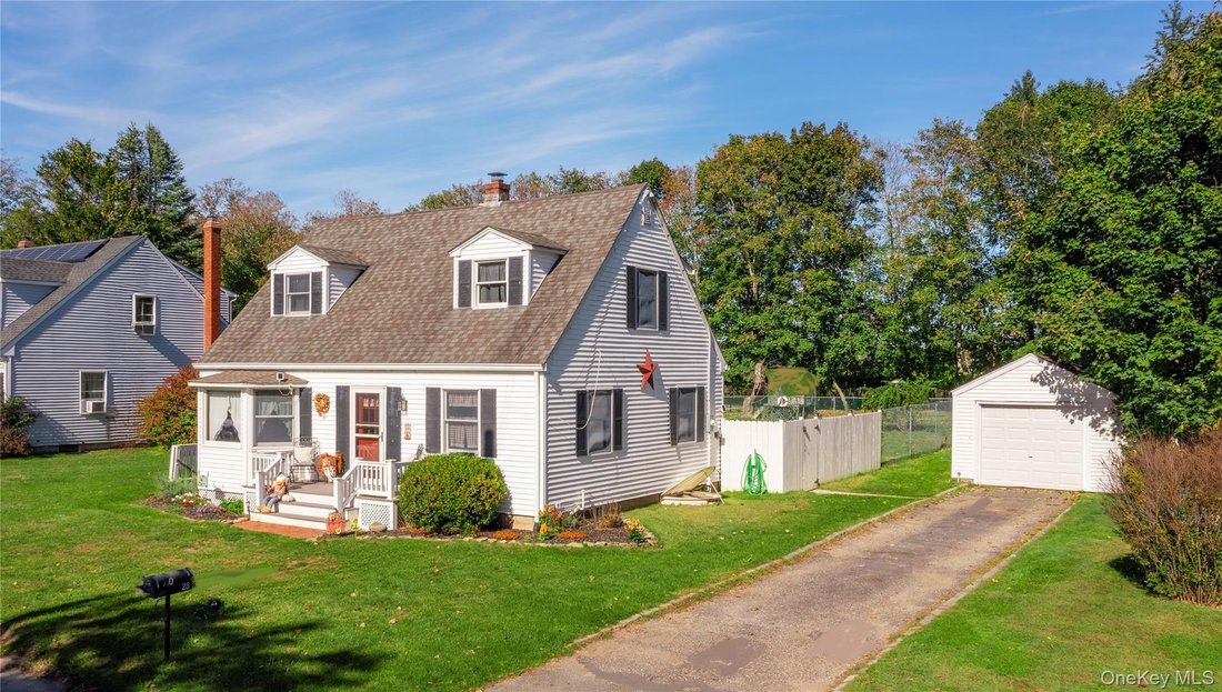 House in Greenport West, New York, United States 2 - 17930090