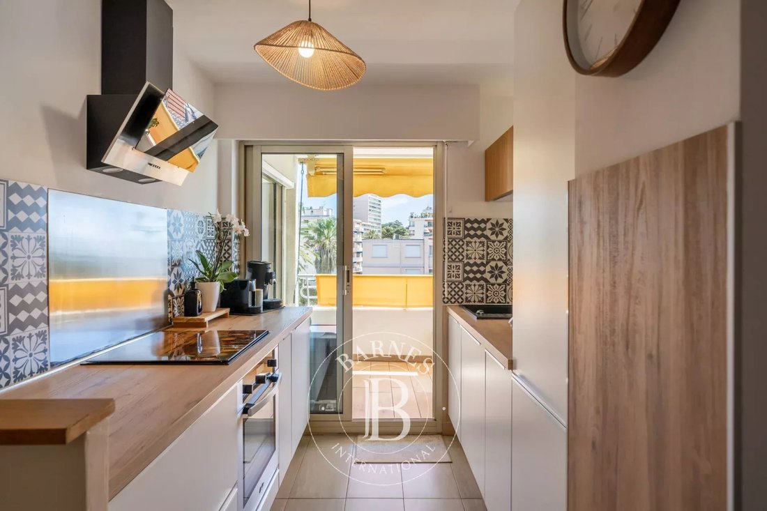 Apartment in Saint Joseph, Cannes, France 5 - 17941146