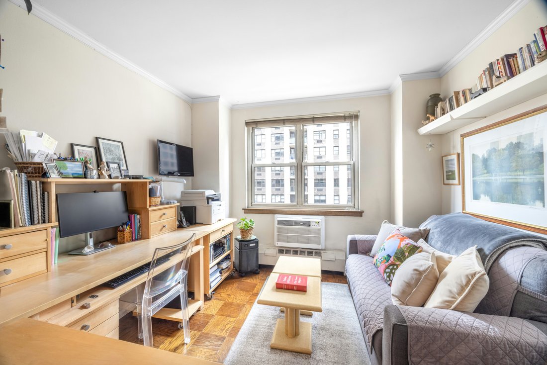 Co Op in New York, New York, United States 5 - 17889653