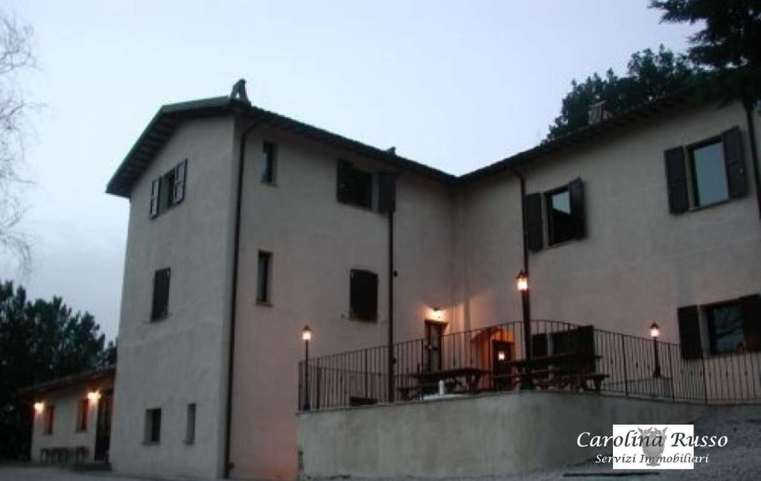Country House in Valtopina, Umbria, Italy 2 - 16623431