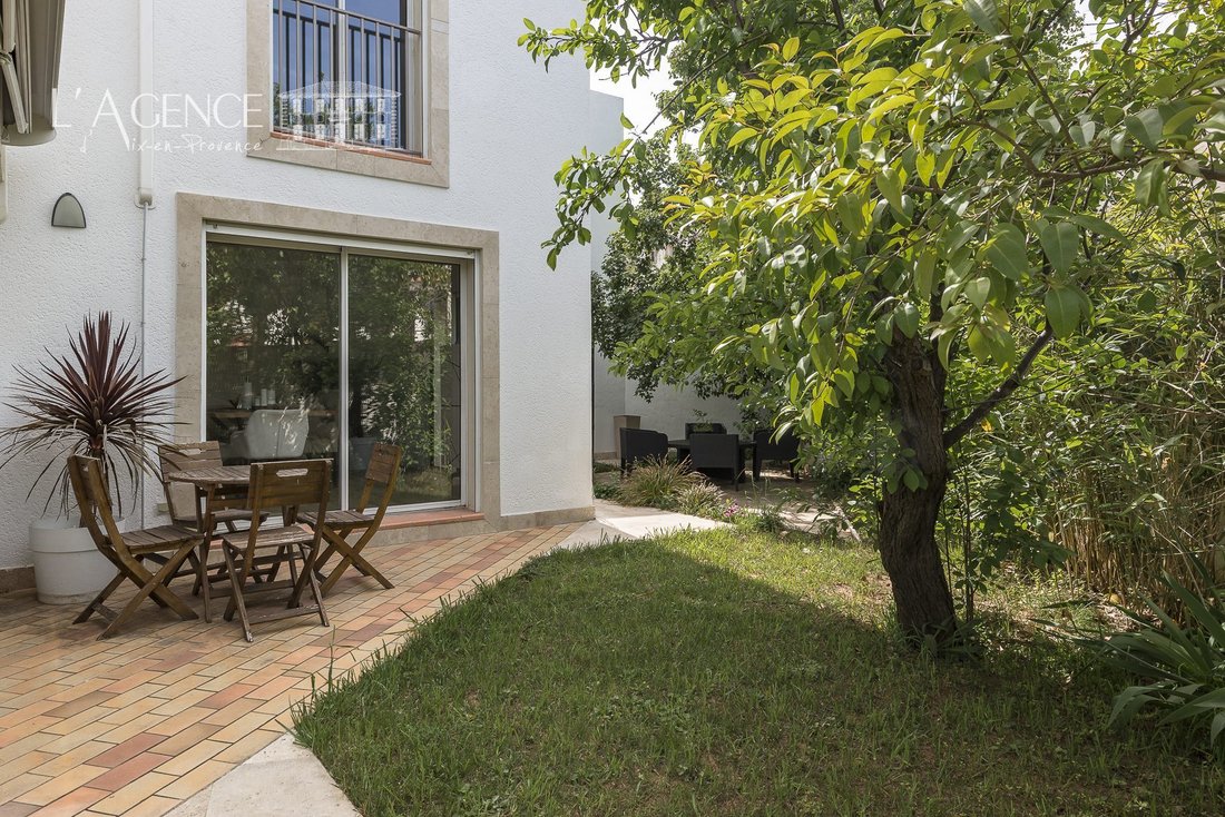 House in Grand Sud- Aix la Duranne, Aix-en-Provence, France 2 - 17941959