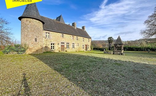 House in Saint-Aubin-de-Terregatte, Normandy, France 1
