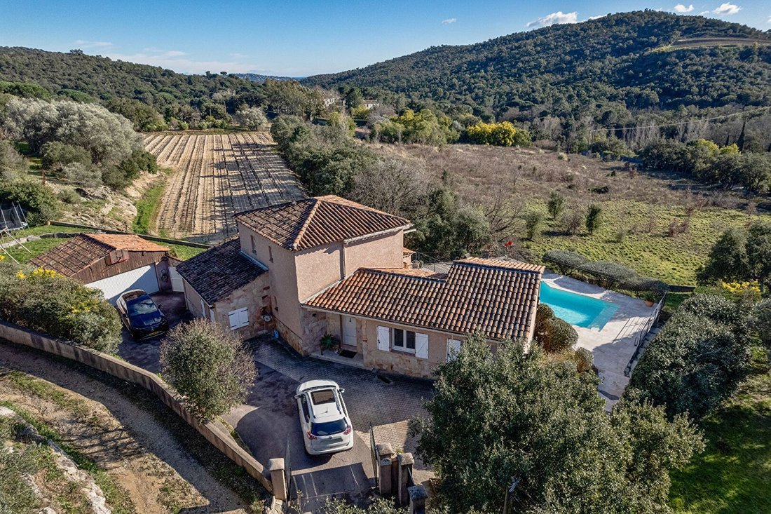 Villa in Le Plan-de-la-Tour, Provence-Alpes-Côte d'Azur, France 4 - 16623505