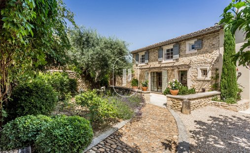 Casa en Maubec, Provenza-Alpes-Costa Azul, Francia 1