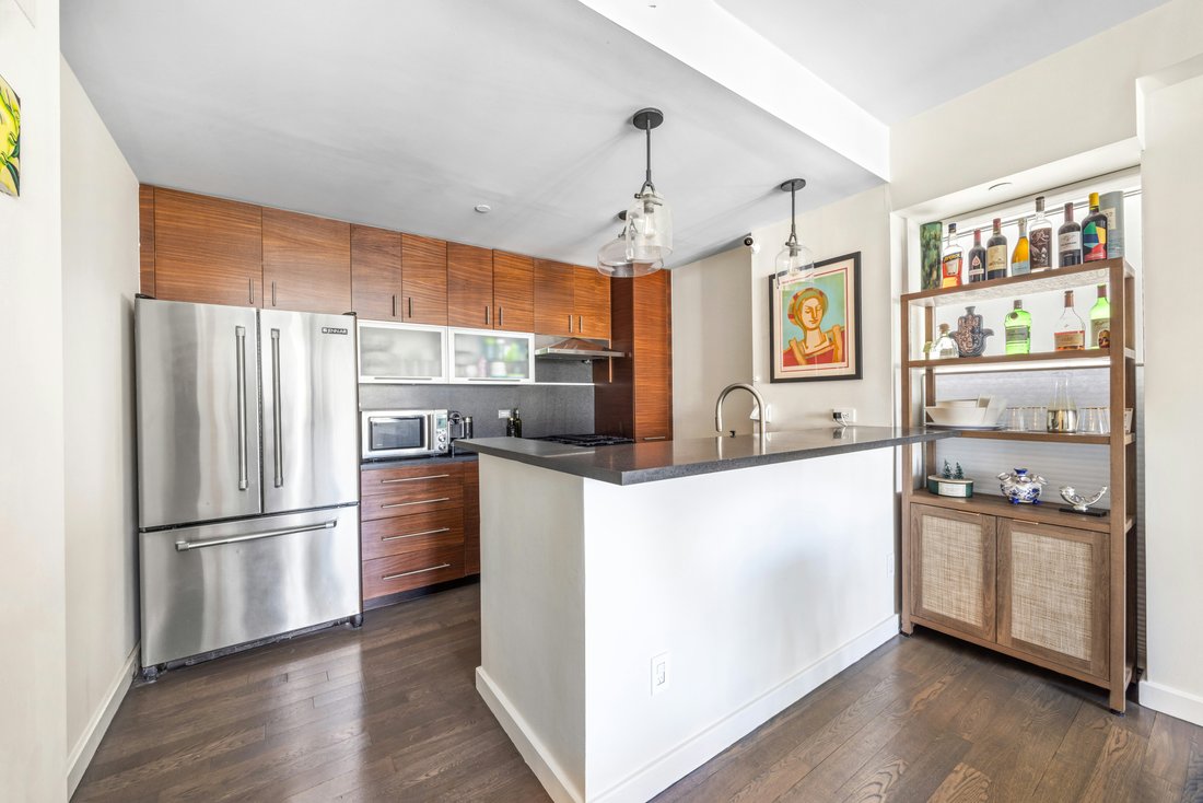 Condo in New York, New York, United States 3 - 17864526