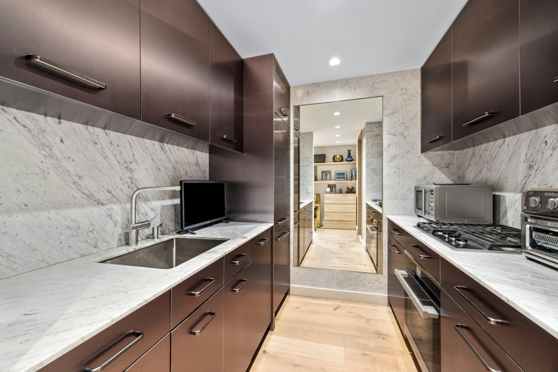 Co Op in New York, New York, United States 4 - 17759612