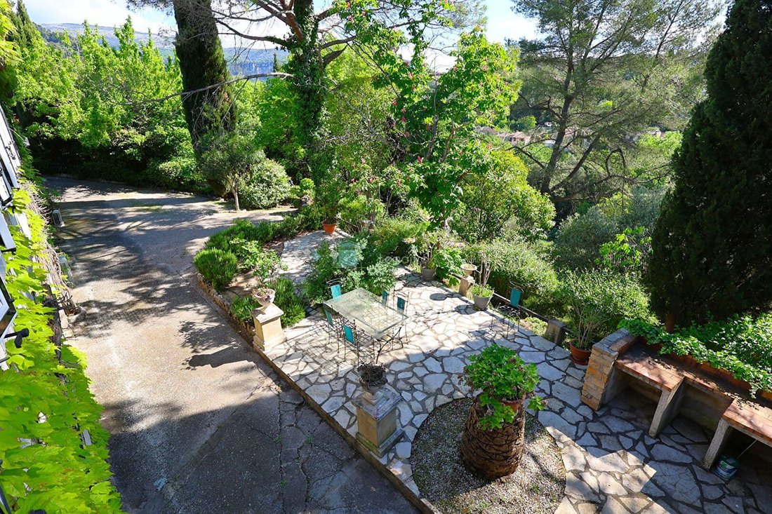 House in Grasse, Provence-Alpes-Côte d'Azur, France 4 - 16334975