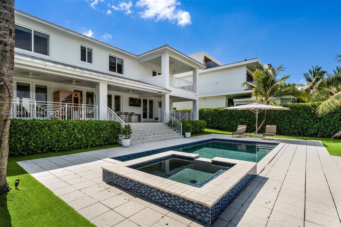 House in North Miami Beach, Florida, United States 4 - 17933156
