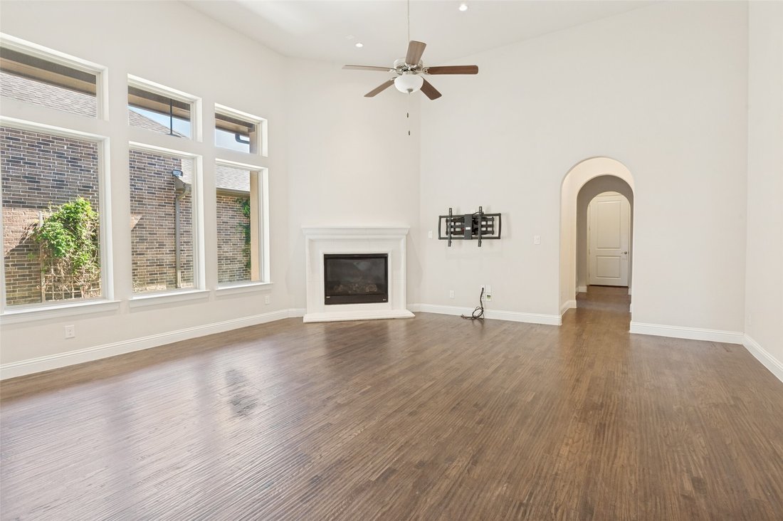 House in Frisco, Texas, United States 5 - 17939679