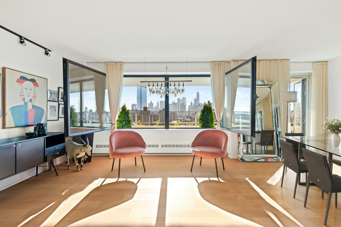 Co Op in New York, New York, United States 5 - 16747677