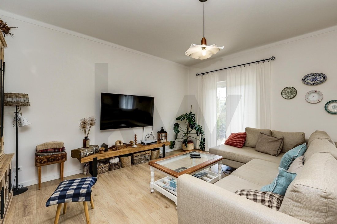 Townhouse in Sobral de Monte Agraco, Lisbon, Portugal 5 - 17937638
