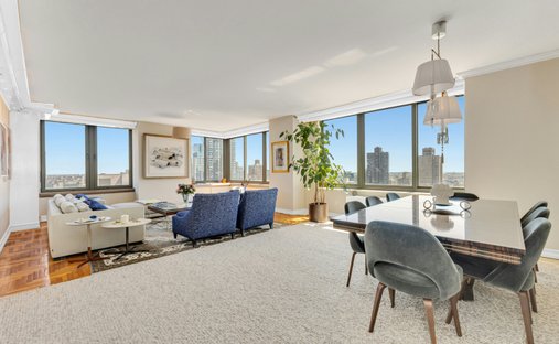 House in New York, New York, United States 1