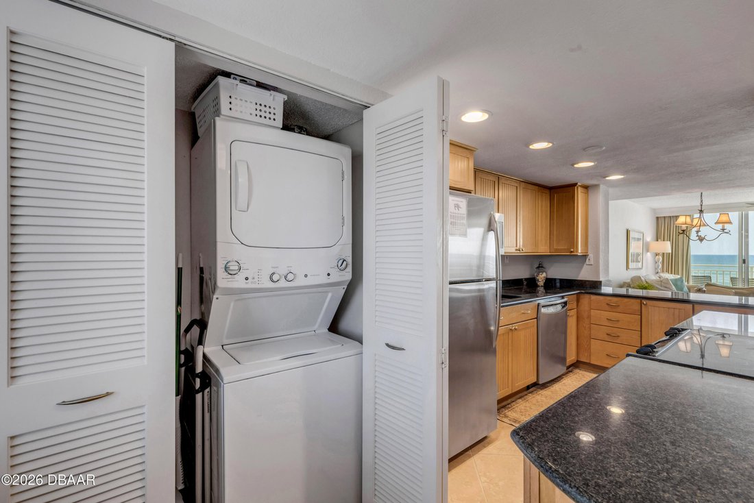 Condo in New Smyrna Beach, Florida, United States 4 - 17943600