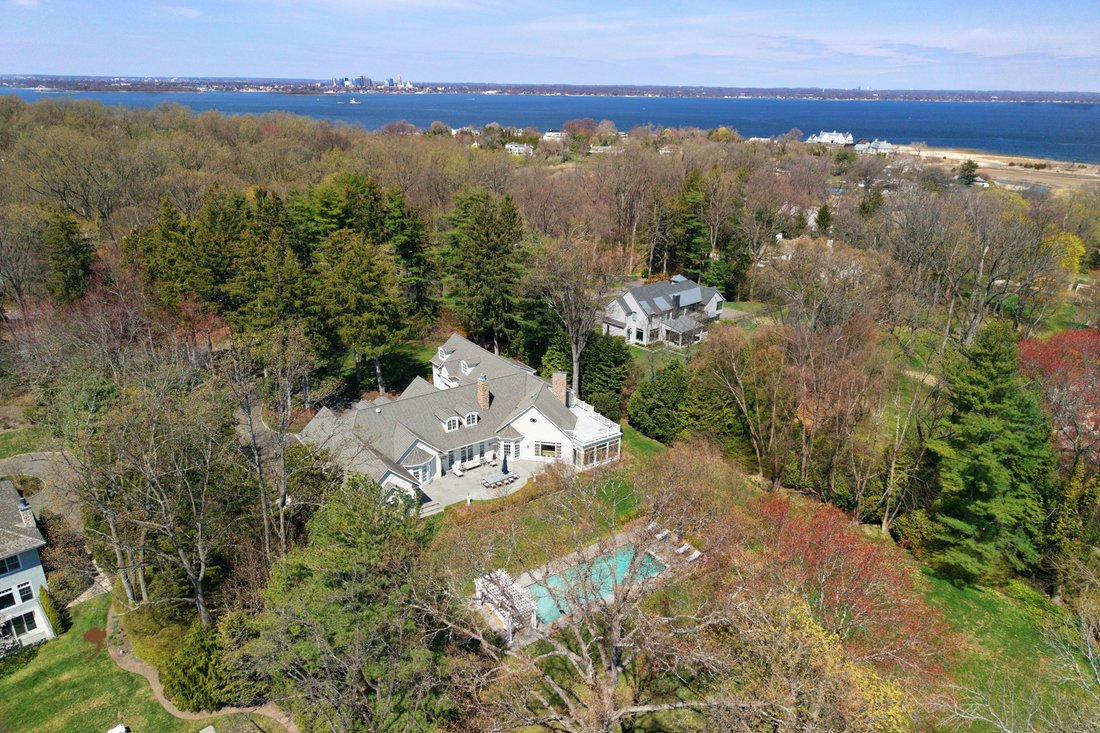 Townhouse in Elmont, New York, United States 3 - 17916971