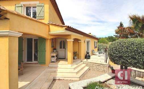 House in Forcalqueiret, Provence-Alpes-Côte d'Azur, France 1