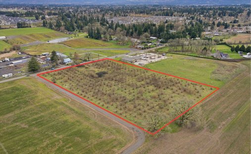 Land in Hillsboro, Oregon, United States 1