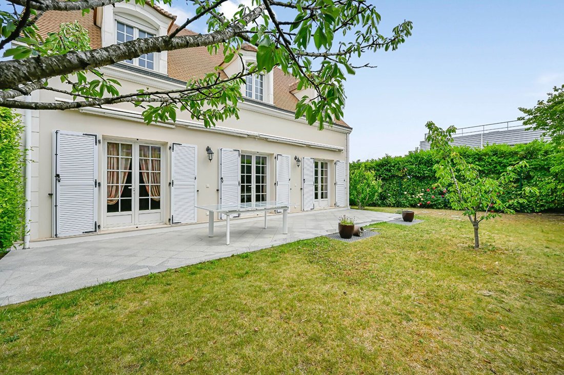House in Montesson, Ile-de-France, France 4 - 15835134