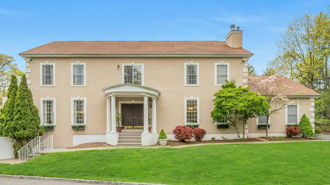 Townhouse in Cedar Grove, New Jersey, United States 2 - 17331875