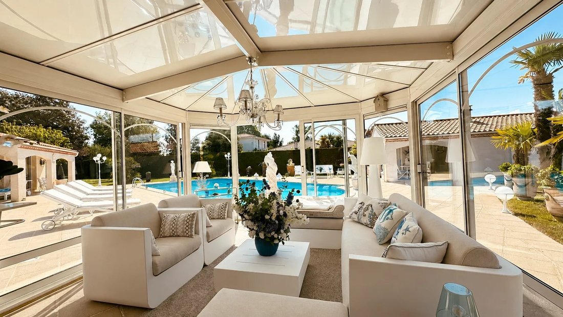 Villa in Magonty, Pessac, France 2 - 17929991