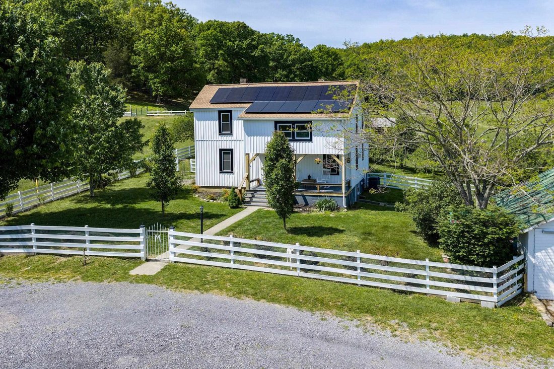 House in Lexington, Virginia, United States 2 - 17089691