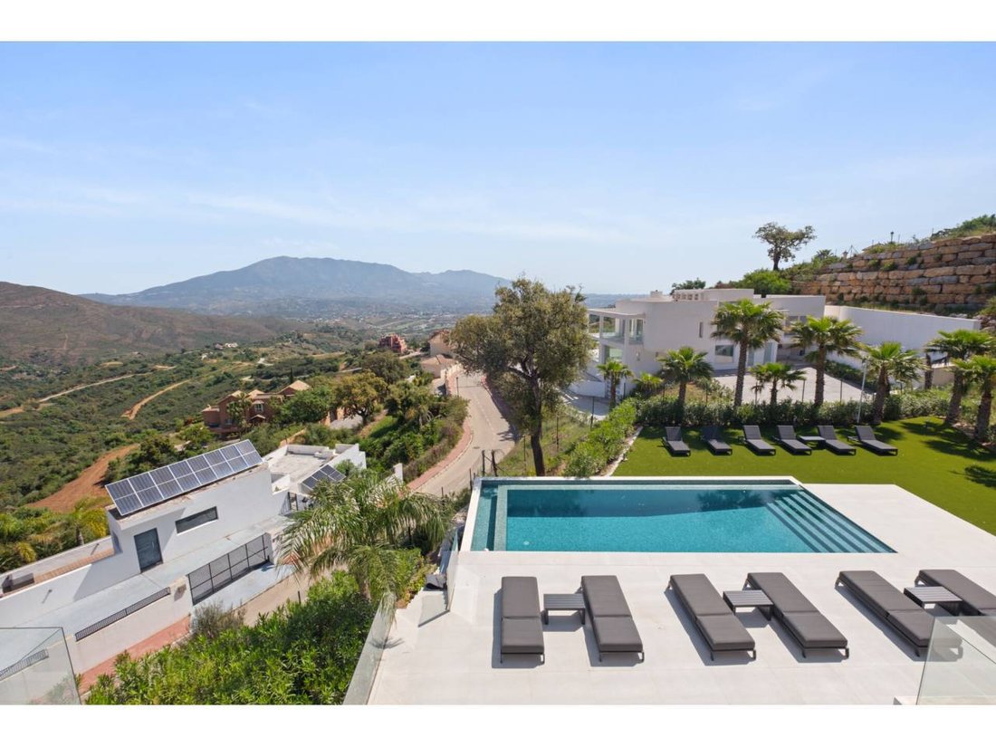 House in Elviria-Cabopino, Marbella, Spain 4 - 17940459