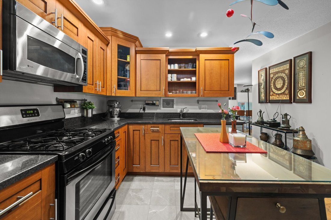 Condo in Boston, Massachusetts, United States 2 - 17945086