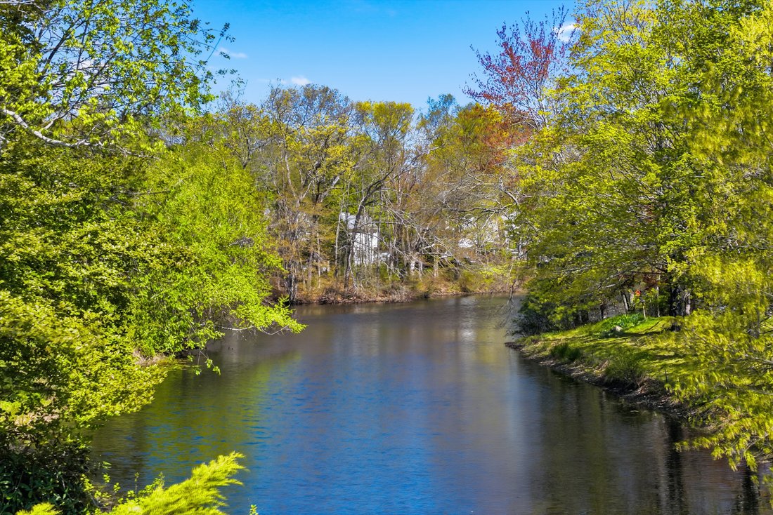 House in Killingworth, Connecticut, United States 2 - 17938889