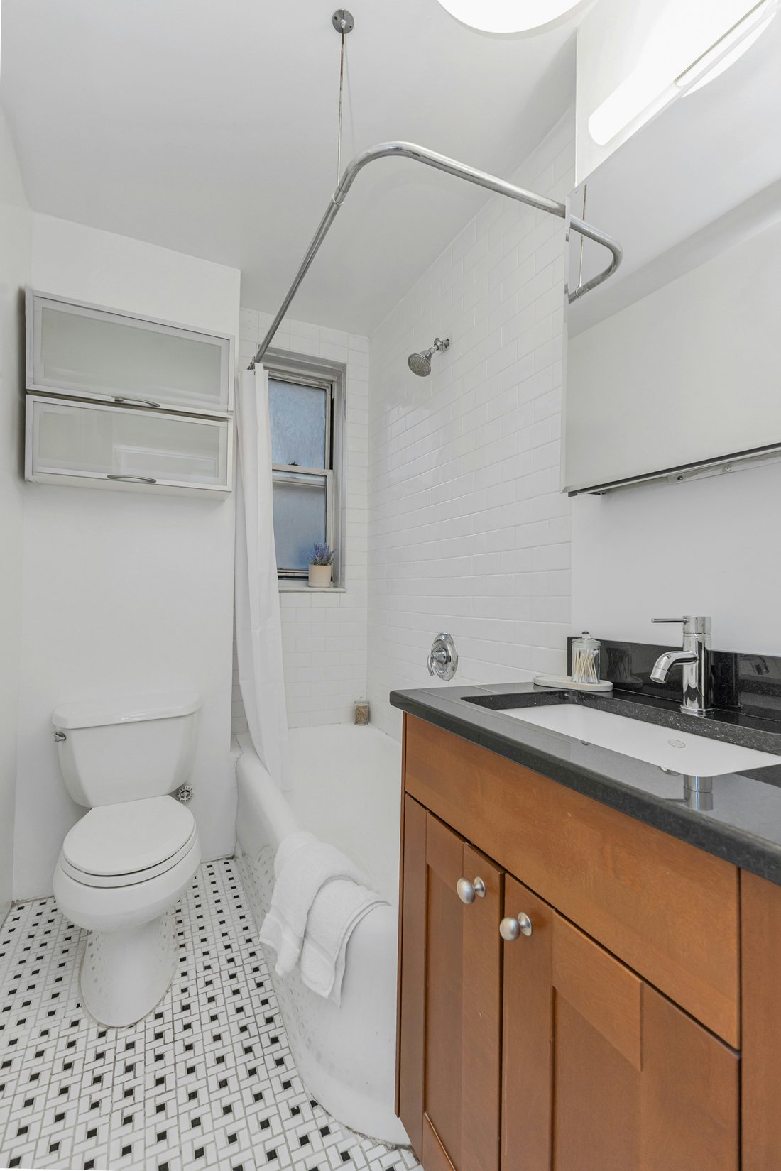 Co Op in New York, New York, United States 5 - 17431632