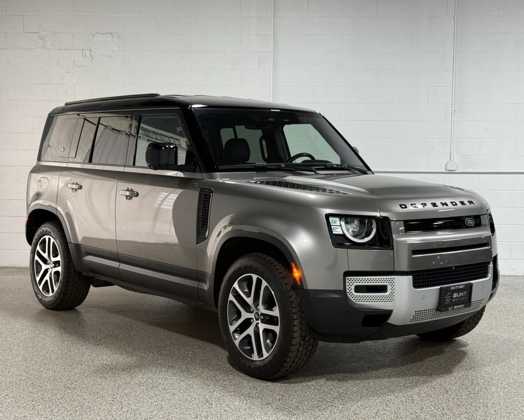 Suv in Northbrook, IL, United States 5 - 17057997