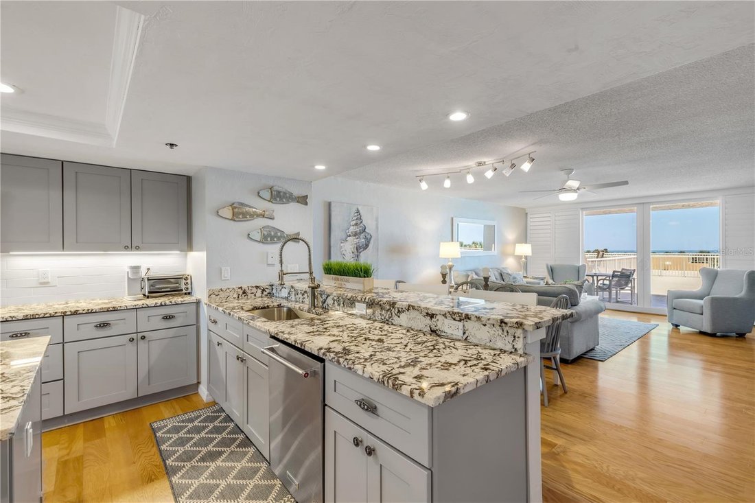 Condo in New Smyrna Beach, Florida, United States 3 - 17940654