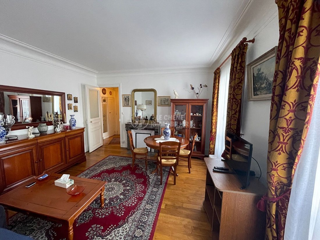 Apartment in Montorgueil-Saint Denis, Paris 2e Arrondissement, Paris 1 - 17549631