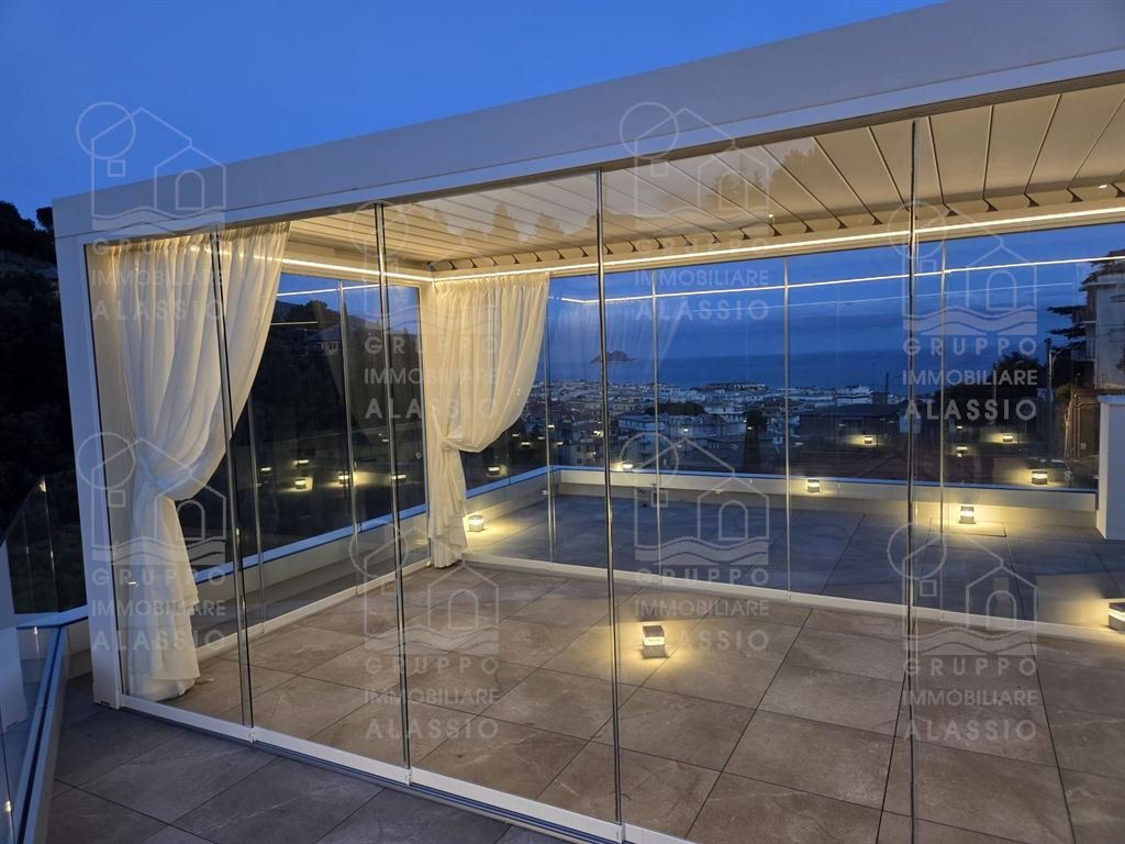 Penthouse in Western Hill, Alassio, Liguria 2 - 17935011