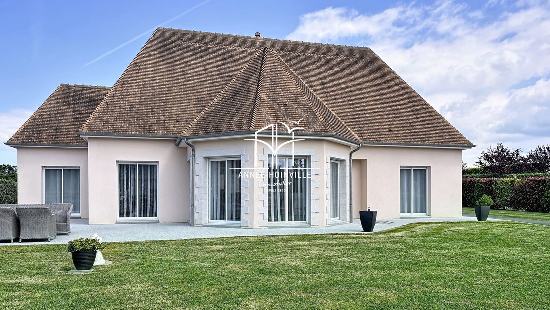 Villa in Touques, Normandy, France 1 - 17941833