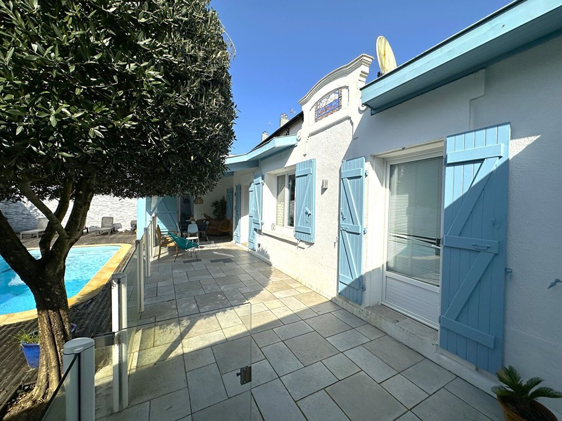 House in Aiguillon, Arcachon, France 1 - 17348297