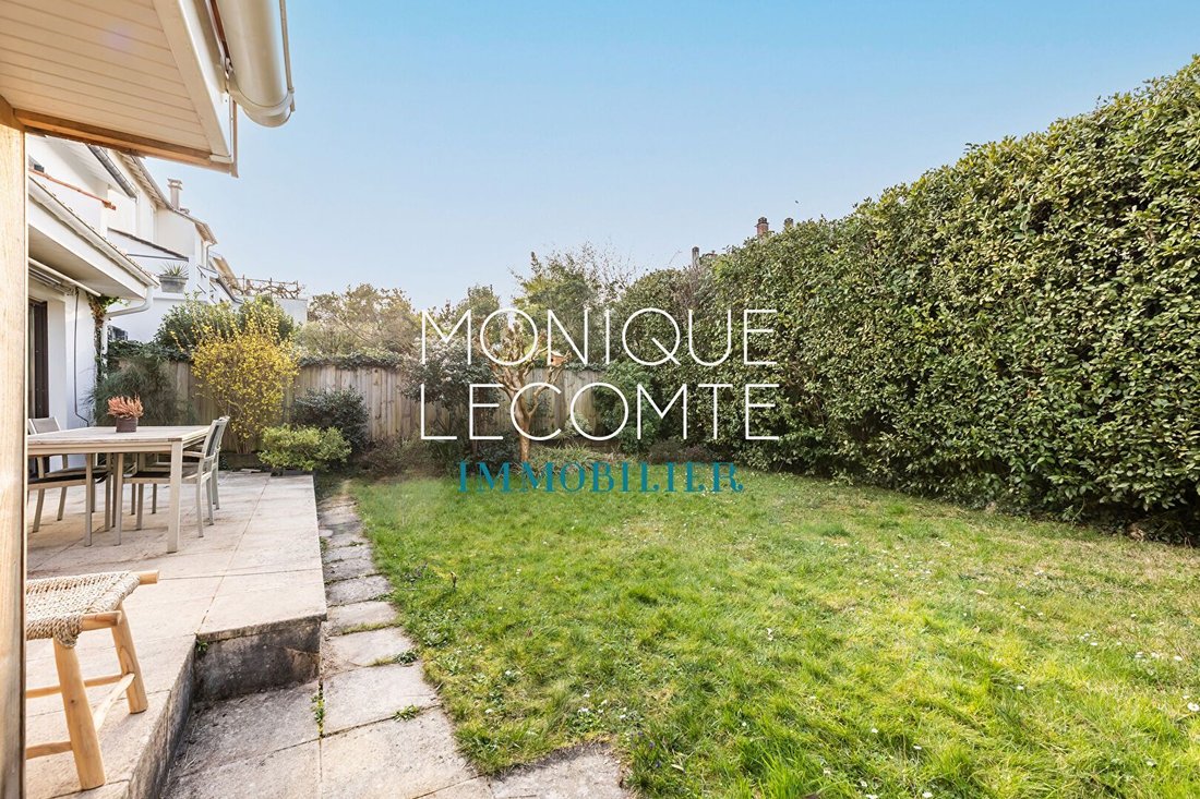 House in Jean Moulin, Le Bouscat, France 2 - 17348133