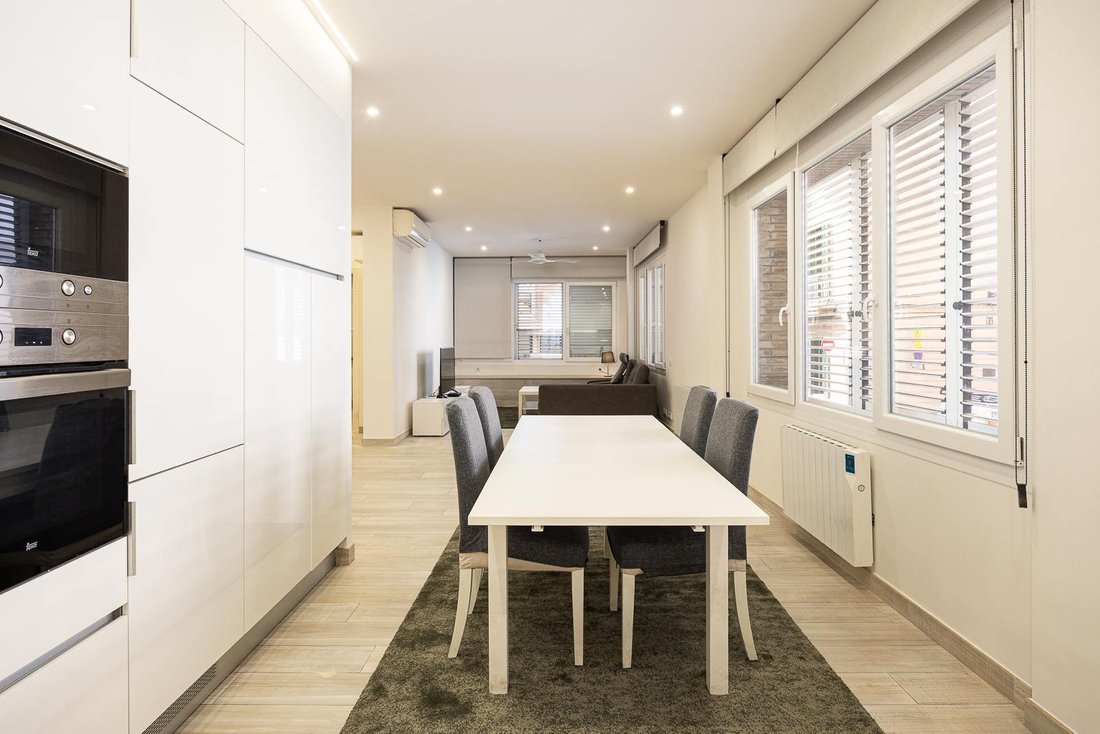 Apartment in Sarrià-Sant Gervasi, Barcelona, Spain 4 - 17929794