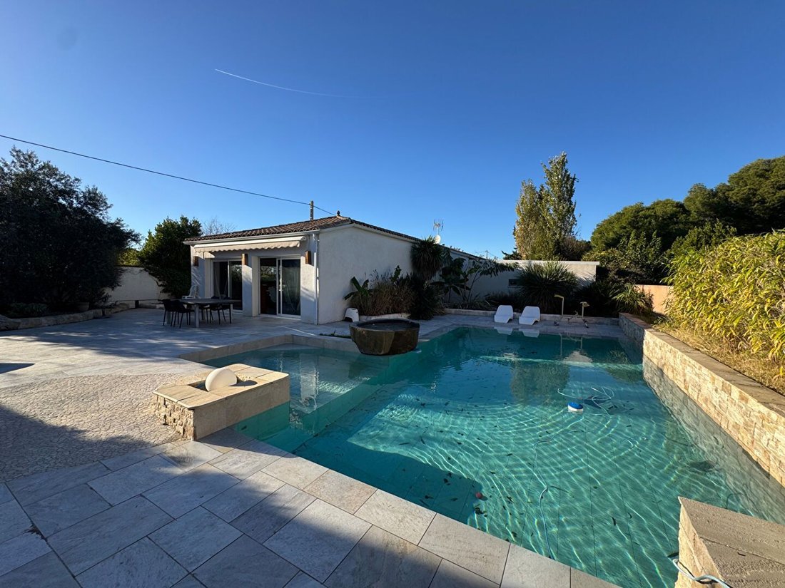 Villa in Ancien Hôpital, Beziers, France 1 - 16663572